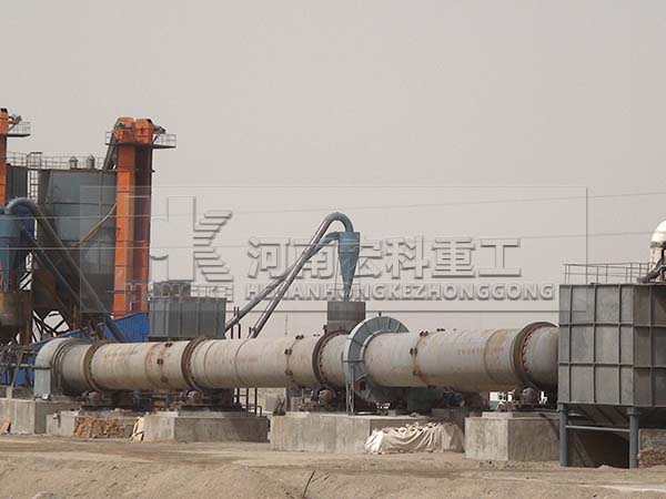新疆庫爾勒3x60米環保石灰回轉窯生產線現場