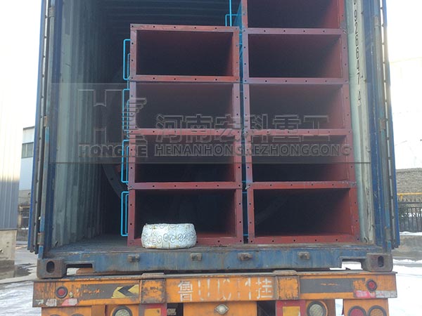 出口越南的2.2x20米回转窑设备正在装箱